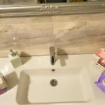 Bijela Ladja *