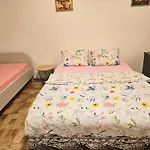 Bijela Ladja *