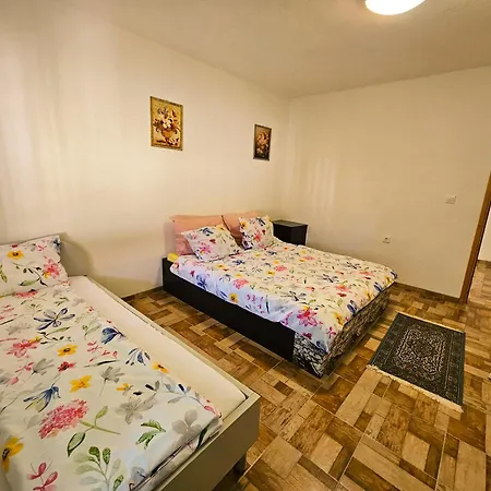 Bijela Ladja Apartman