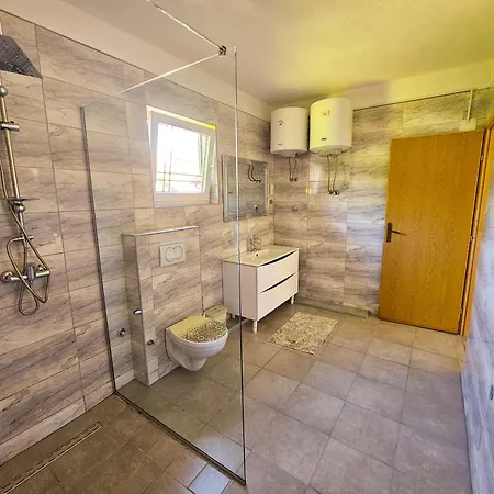 Apartment Bijela Ladja
