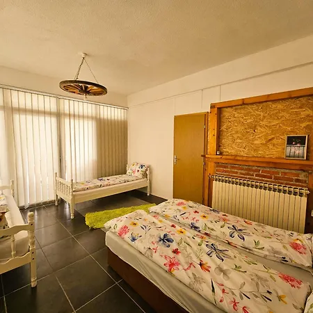 Bijela Ladja Apartment