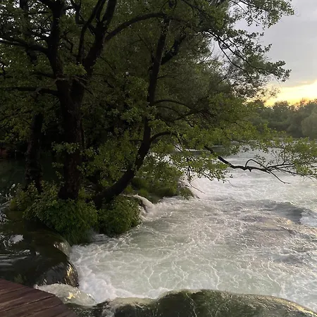 Appartement Bijela Ladja *