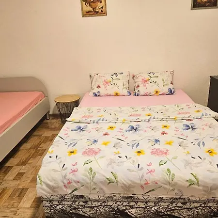 Bijela Ladja *