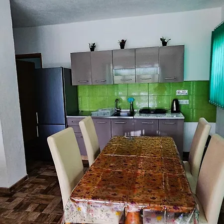 Bijela Ladja * Bihać